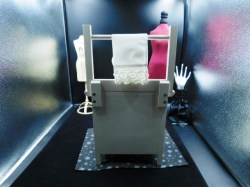 samantha commode bk